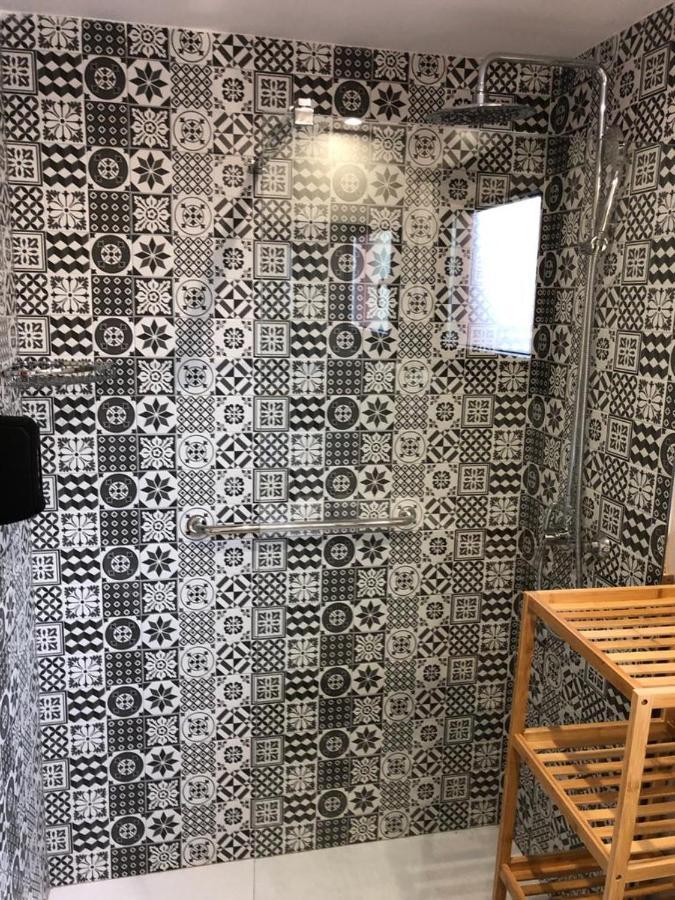 Apartamentos Deluxe Con Jacuzzi O Chimenea Love For Two Collado Mediano Екстериор снимка
