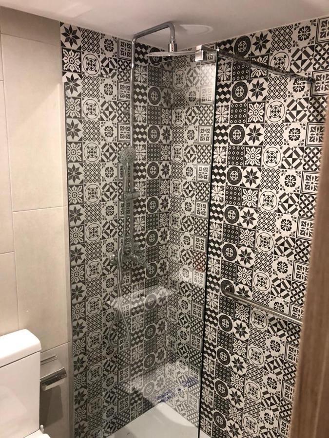 Apartamentos Deluxe Con Jacuzzi O Chimenea Love For Two Collado Mediano Екстериор снимка